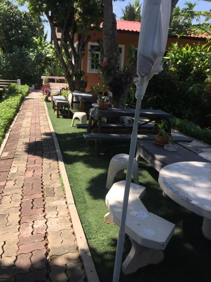 Meephawa Resort Amphawa Exterior photo